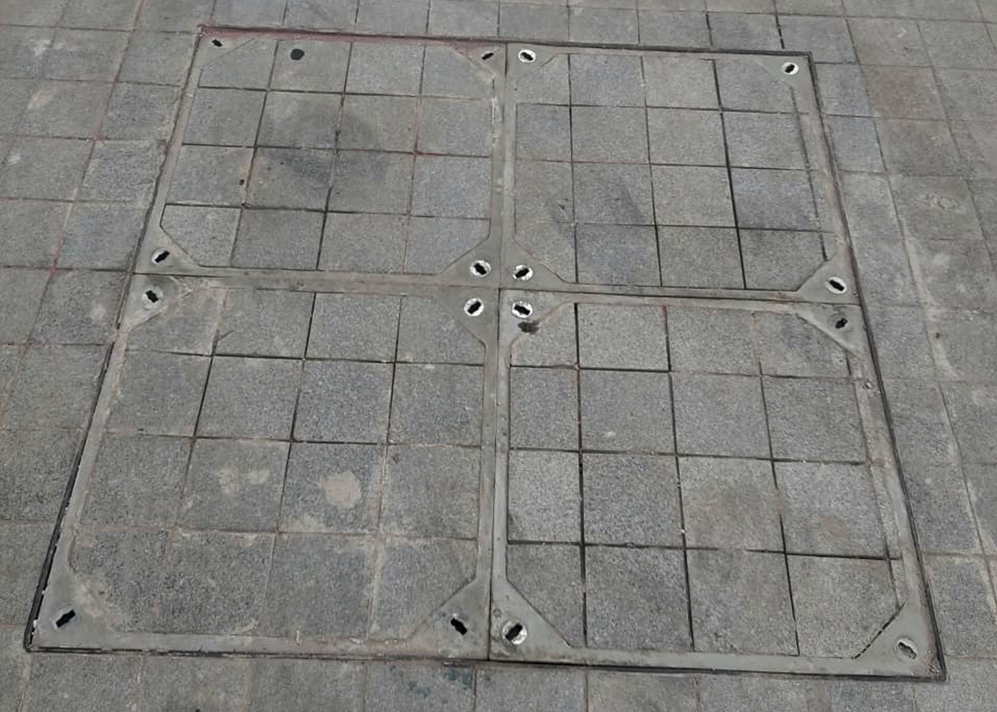 recess-manhole-cover-sizes